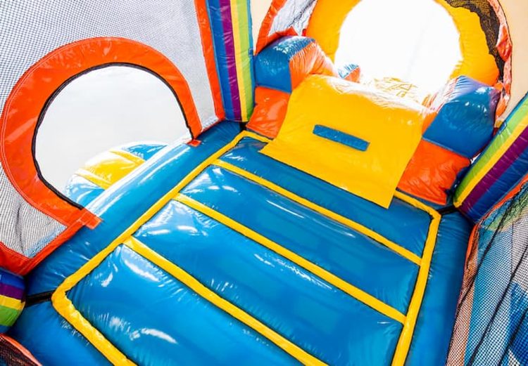 Jumpy-Extra-Fun-Feest-Springkussen-5